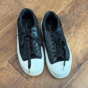 Qupid Black Sneakers with White Soles